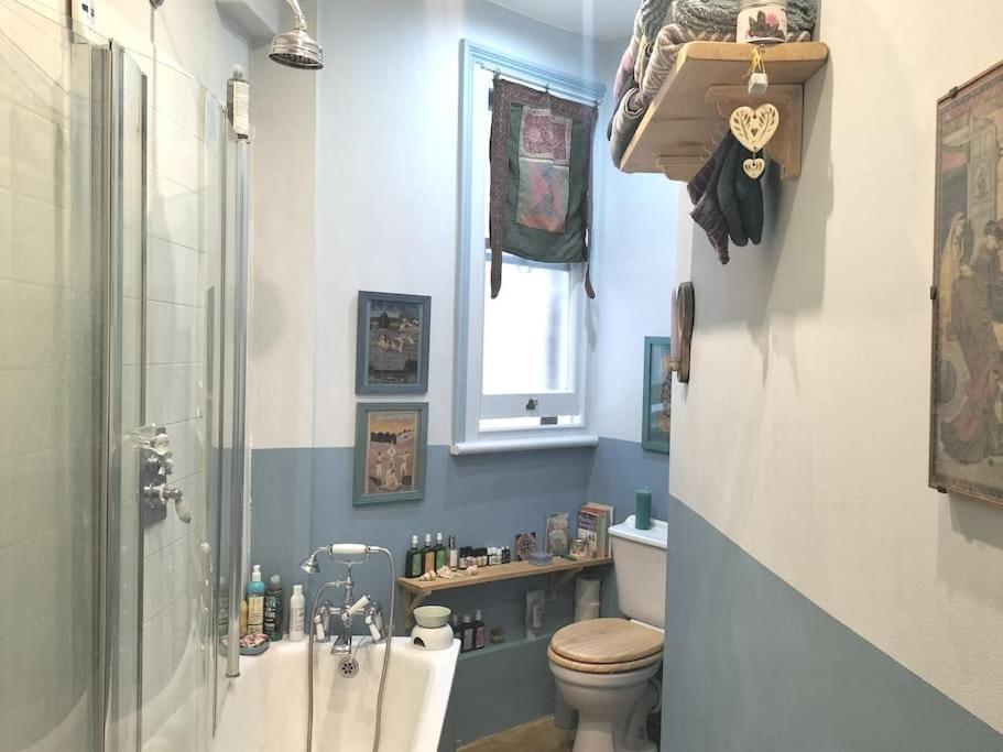 Apartament Charming London With Balcony Zewnętrze zdjęcie