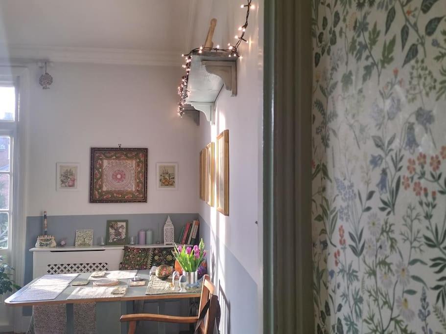 Apartament Charming London With Balcony Zewnętrze zdjęcie