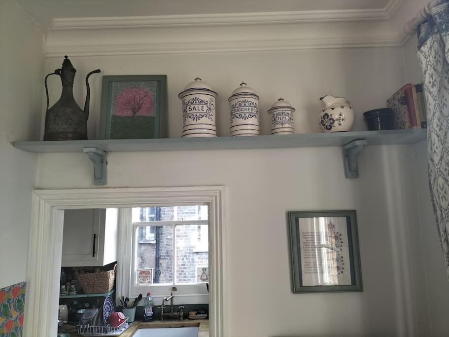 Apartament Charming London With Balcony Zewnętrze zdjęcie